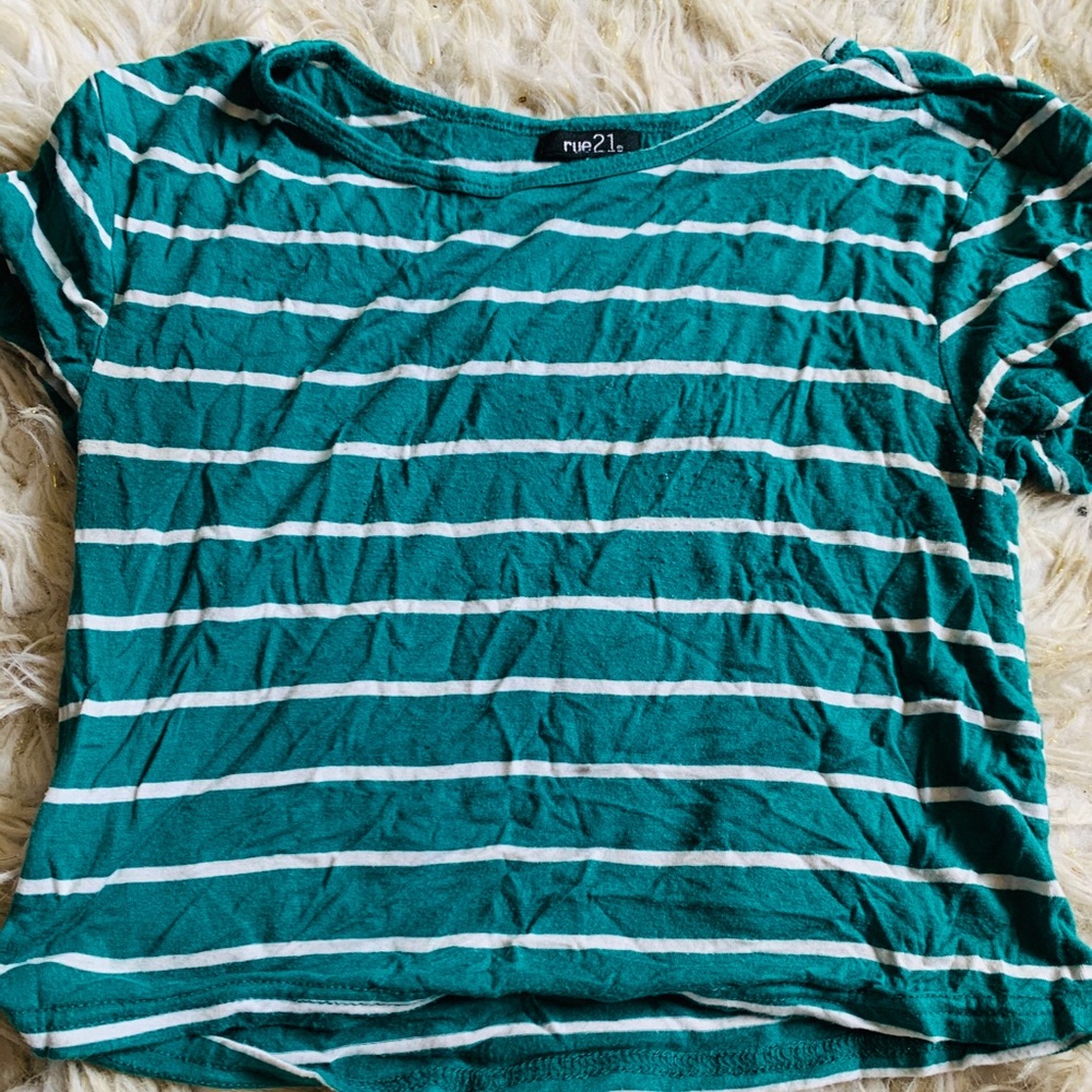 Rue 21 shirt